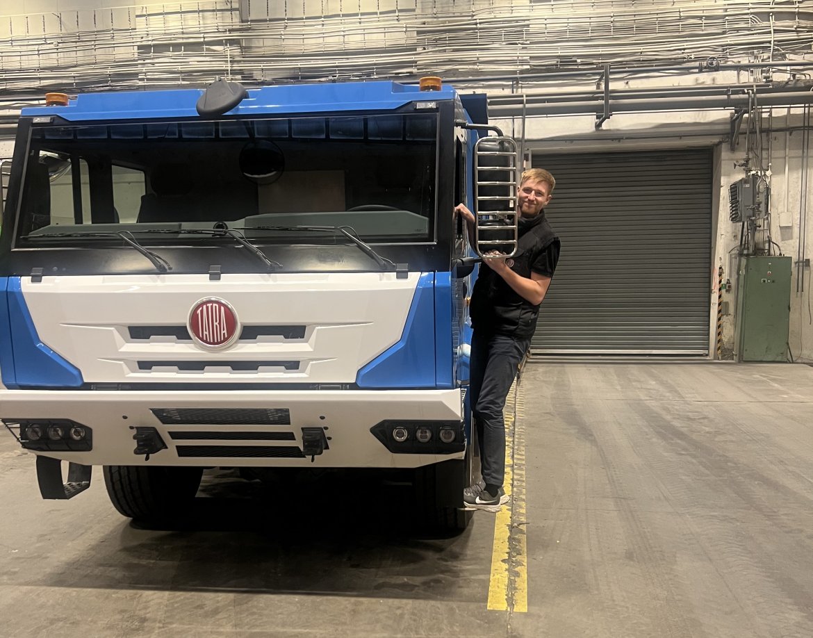 Radim s vodíkovým vozidlem TATRA FORCE e-DRIVE.
