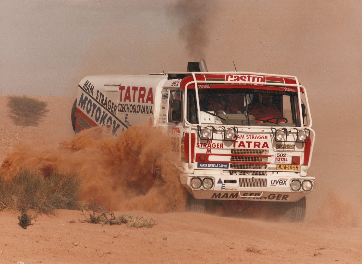 Dakar 1992 - v nepovedeném ročníku napříč Afrikou skončil Karel Loprais třetí.